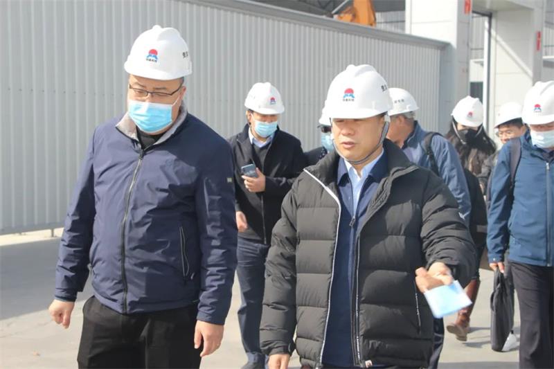 中國(guó)有色金屬工業(yè)協(xié)會(huì)黨委副書記范順科一行蒞臨明泰鋁業(yè)調(diào)研指導(dǎo)