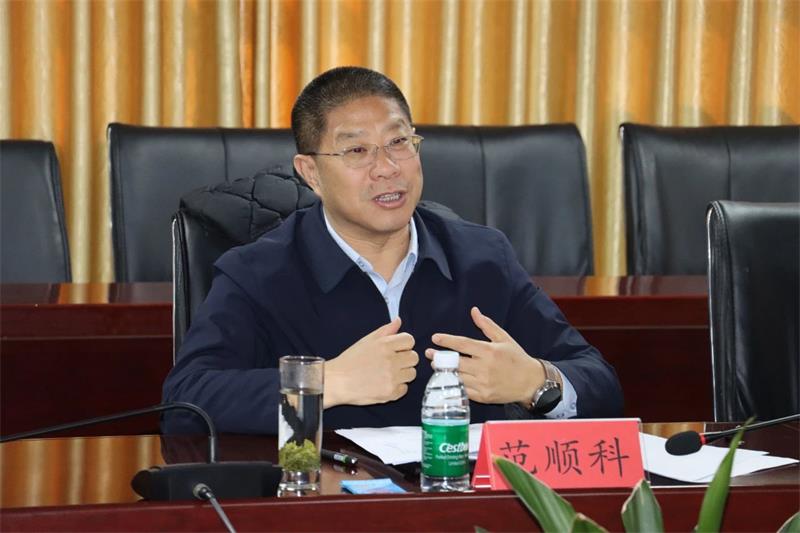 中國有色金屬工業(yè)協(xié)會黨委副書記范順科一行蒞臨明泰鋁業(yè)調(diào)研